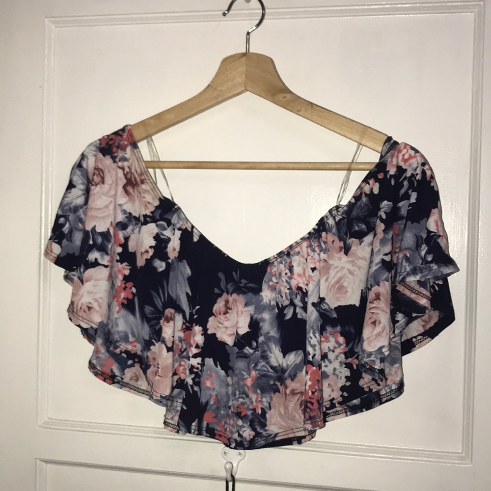 Cropped shirt